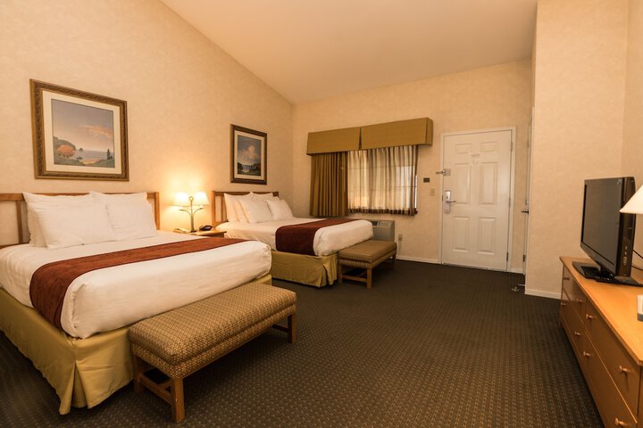 Room 52 of 100