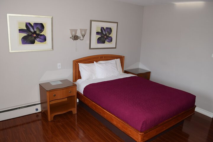Room 15 of 42