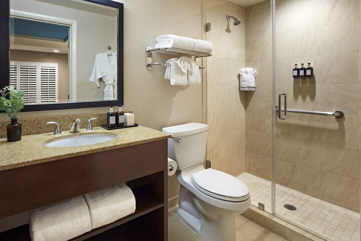 Room 14 of 28