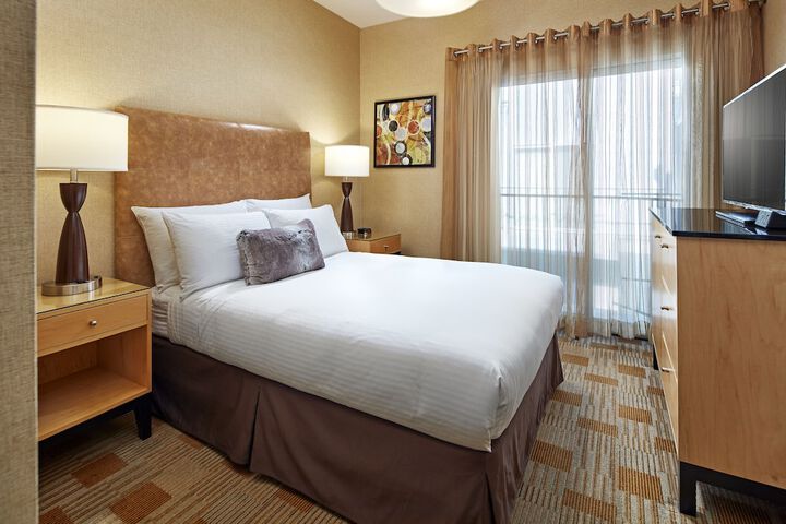 Room 14 of 23