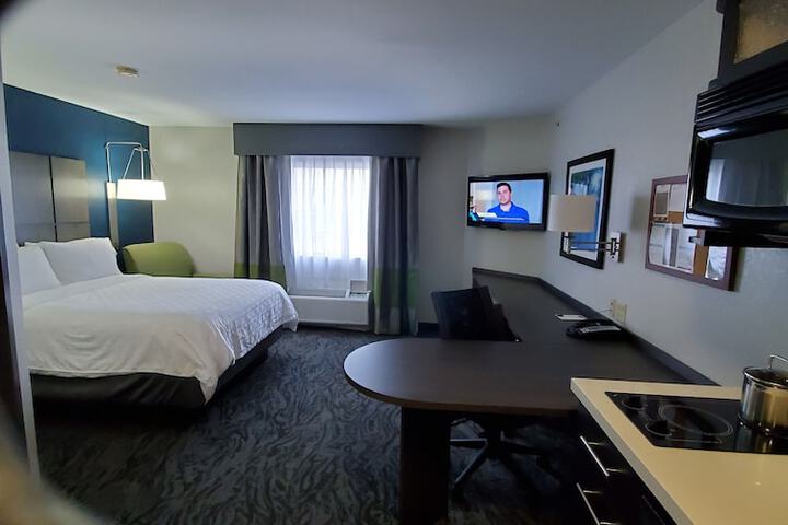 Room 39 of 59