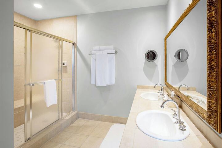 Casa Monica Resort & Spa Autograph Collection
