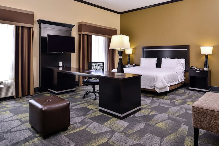 Room 40 of 67