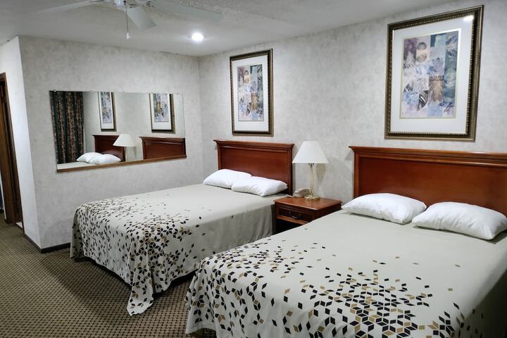 Room 35 of 43