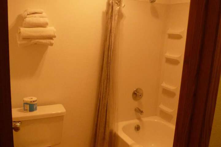 Room 7 of 17