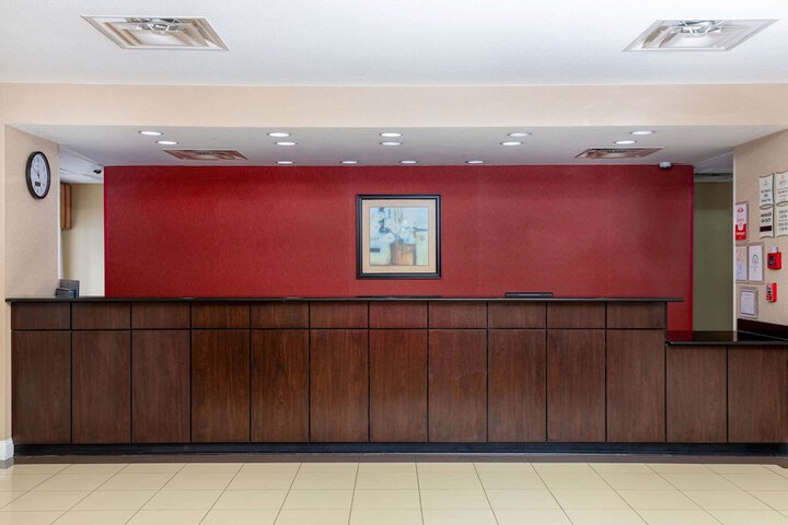 Hotel Interior 10 of 40