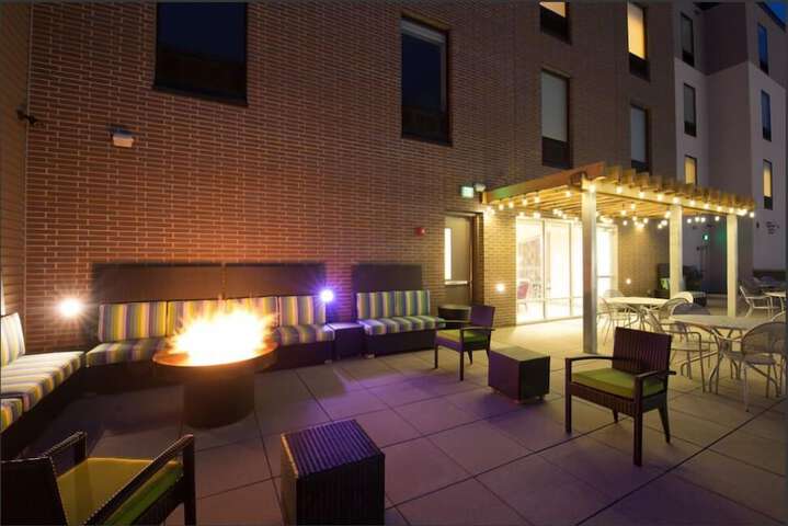 Terrace/Patio 35 of 36