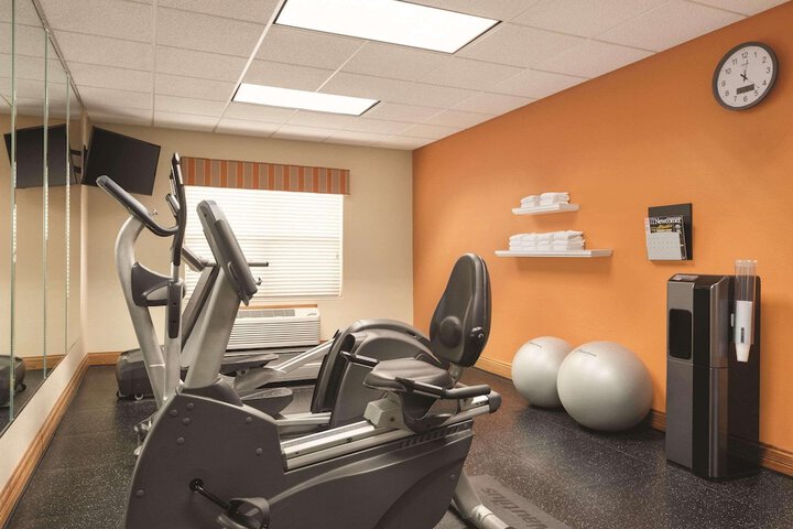 Country Inn & Suites by Radisson Lawrenceville near Northside Hospital Gwinnett