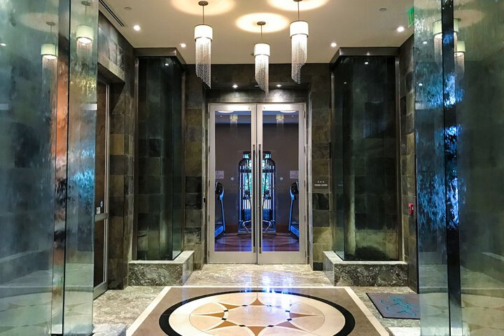 Hotel Interior 75 of 412