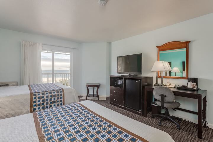 Pacifica Beach Hotel