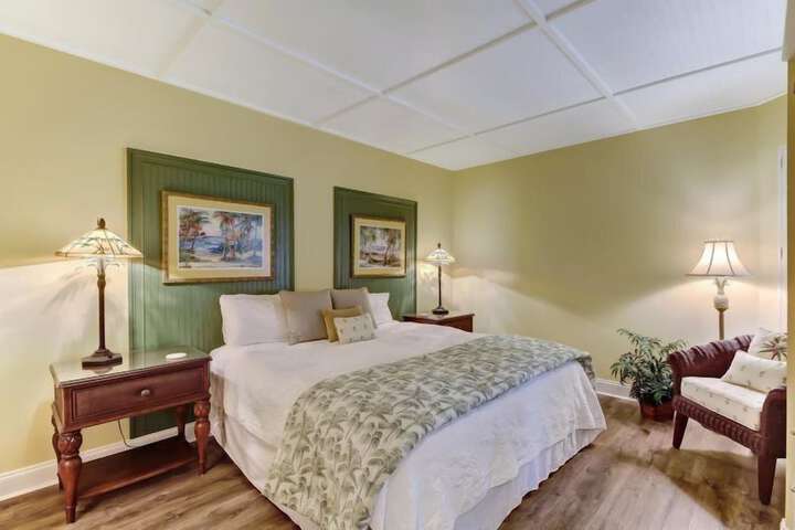 Room 28 of 41