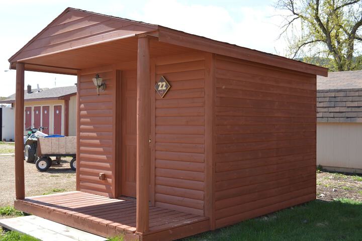 No Name City Luxury Cabins & RV