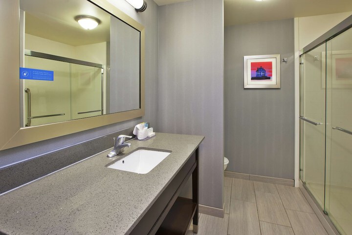 Hampton Inn & Suites Elyria