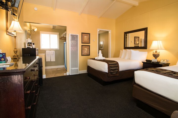 Room 11 of 46