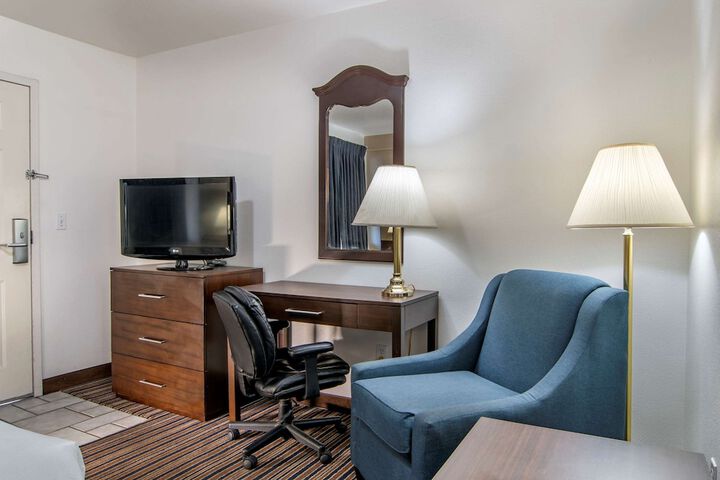 Room 29 of 29