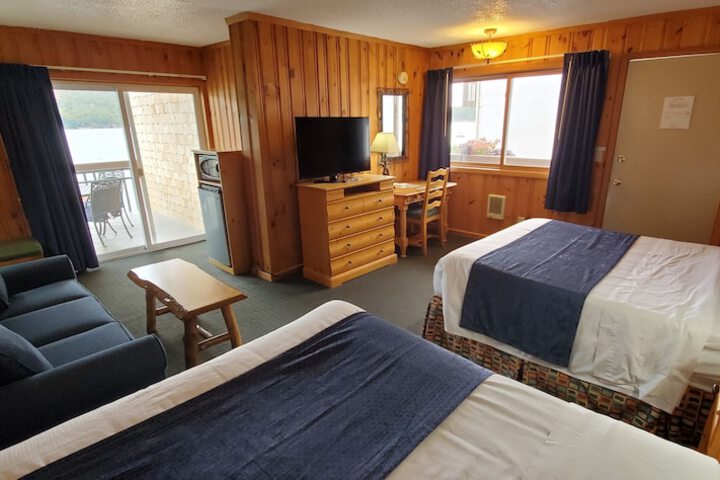 Room 27 of 145