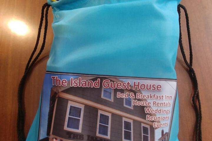 Island Guest House B & B