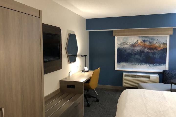 Room 19 of 58