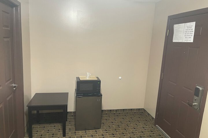 Room 44 of 46
