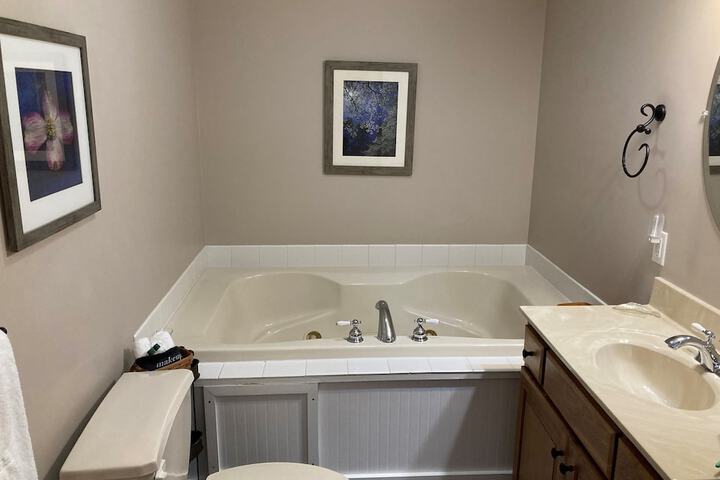 Room 43 of 58