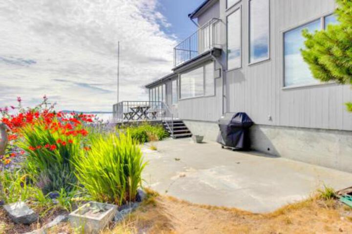 Seascape Panorama House