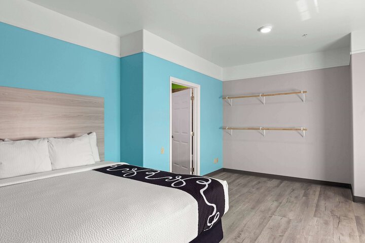 Room 47 of 115