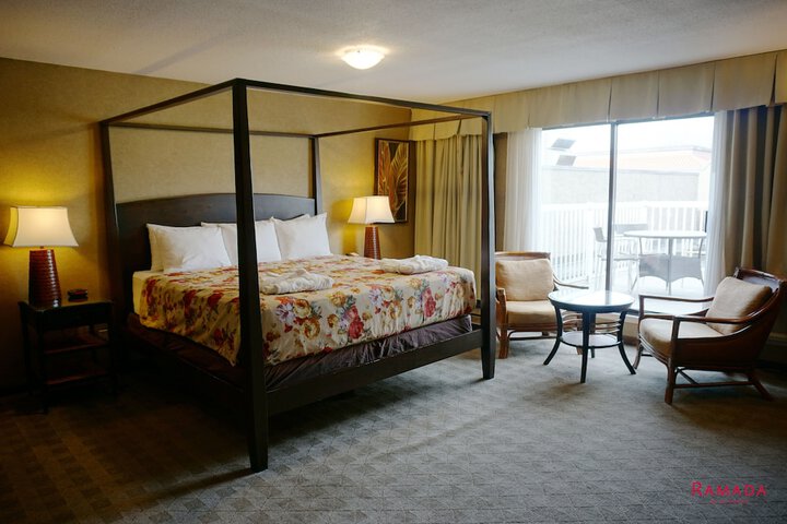 Room 64 of 97