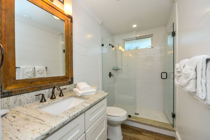 Room 215 of 290