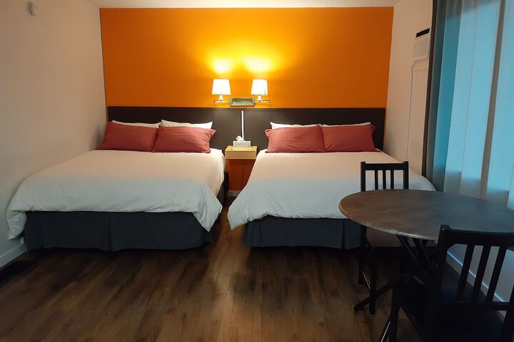 Room 18 of 24