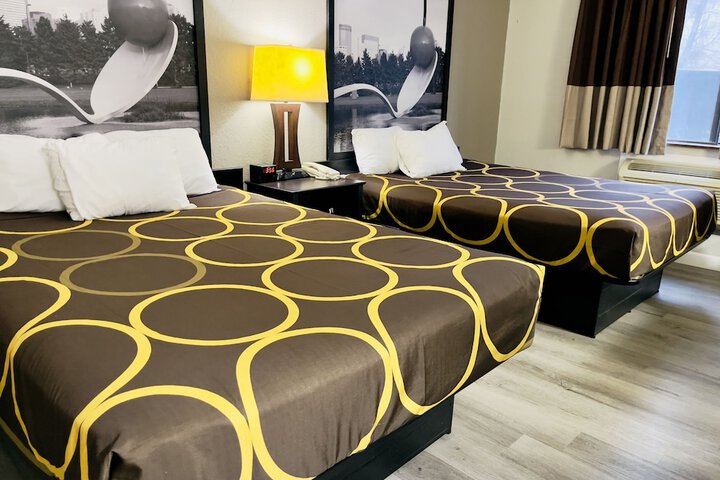 Room 45 of 65