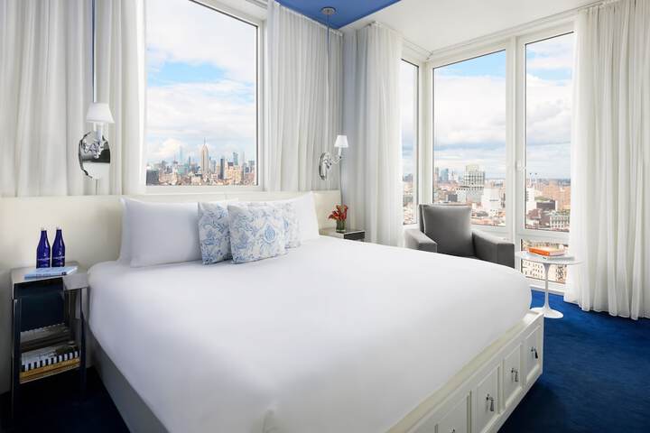 Room 30 of 114