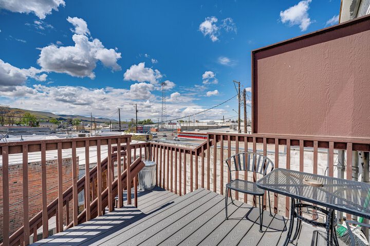 Saloon-style Prosser Loft in WA Wine Country!