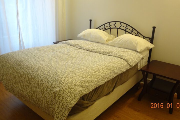 Room 65 of 71