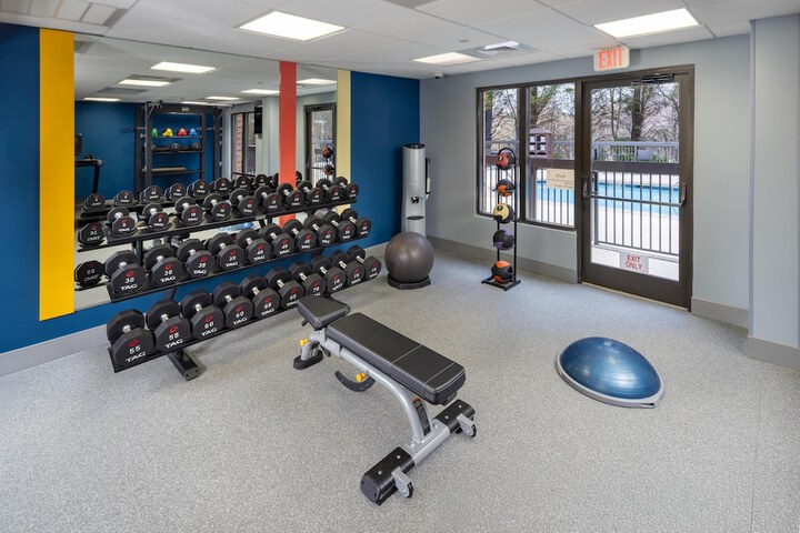 Hampton Inn & Suites Asheville Airport