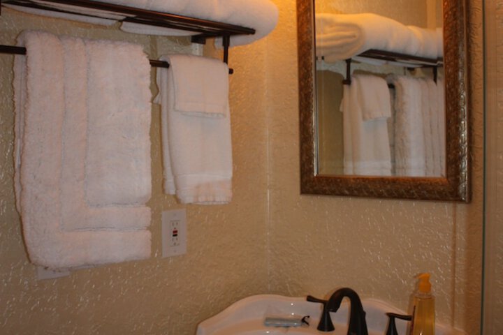 Room 16 of 54