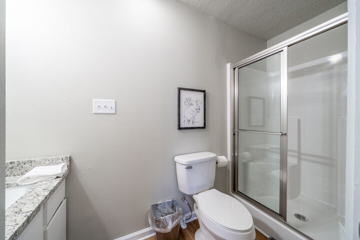 The Hamilton - Lakefront & Studio Suites Hot Springs