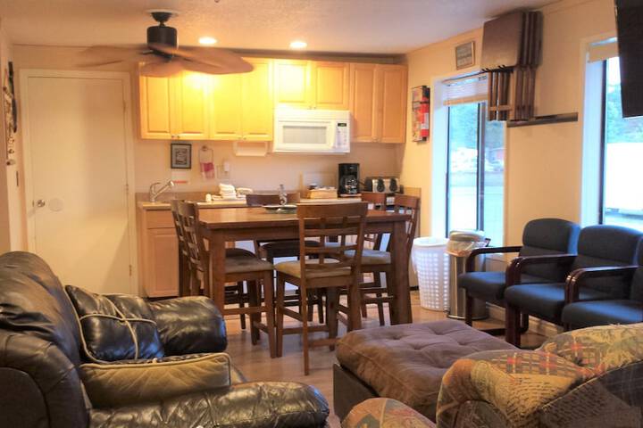 Sea Haven Motel & Guest House