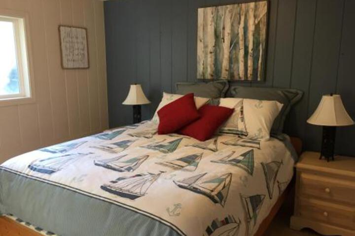 Cowichan Bay Cottage