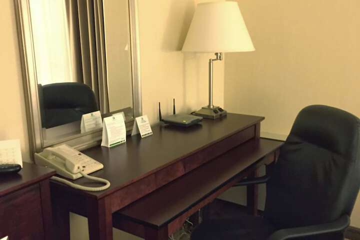 Room 47 of 73