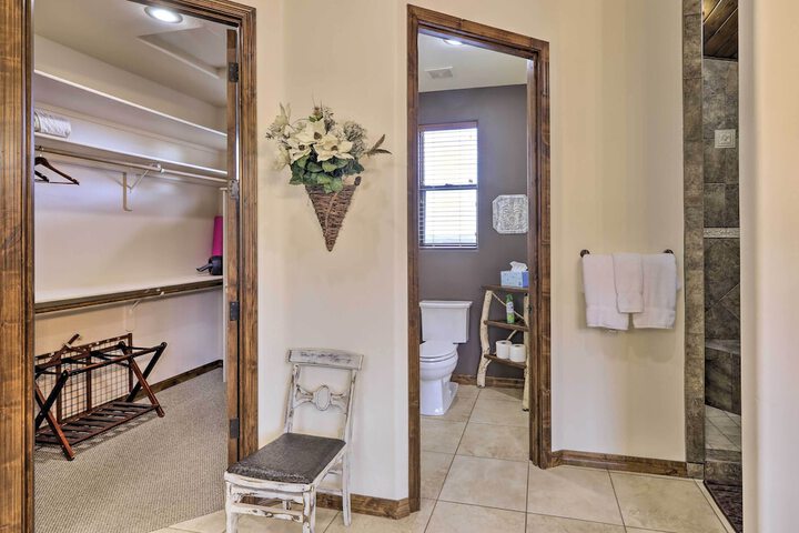 AZ Rim Retreat in Pine W / deck Hot Tub & Views!