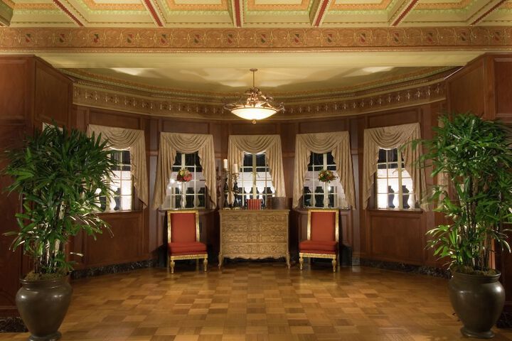 Hotel Interior 9 of 85