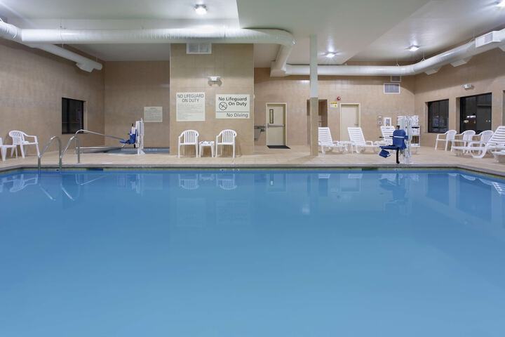 Pool 7 of 80