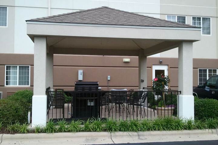 Candlewood Suites Greenville NC by IHG