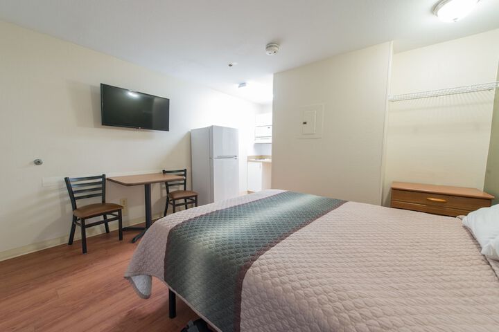 Room 15 of 24