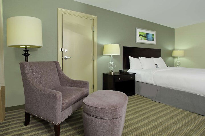 Room 25 of 50