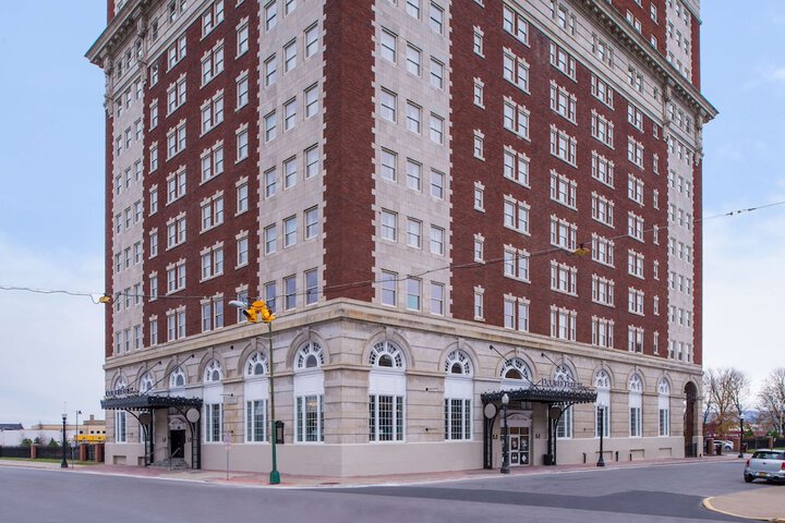 DoubleTree by Hilton Utica
