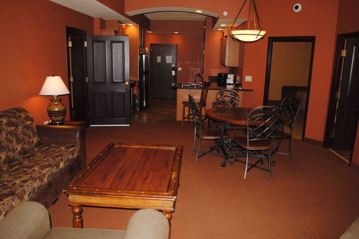 Room 19 of 34
