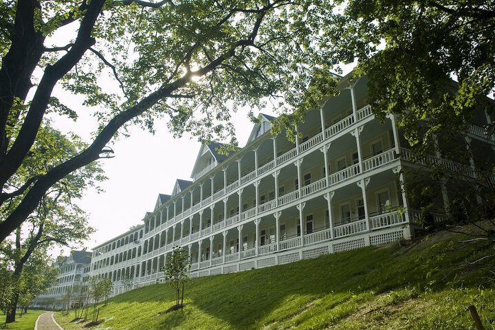 Hotel 11 of 185