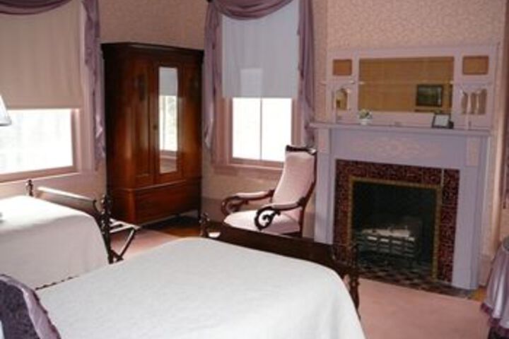 Gilmor Sloane House