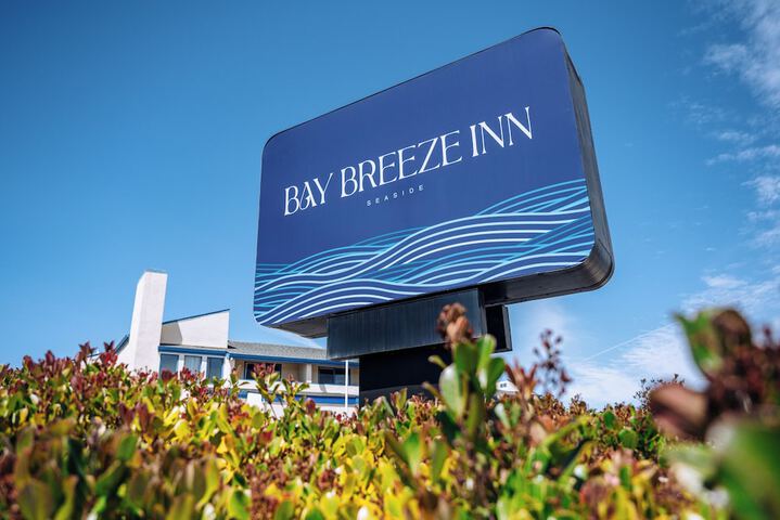 Bay Breeze Inn